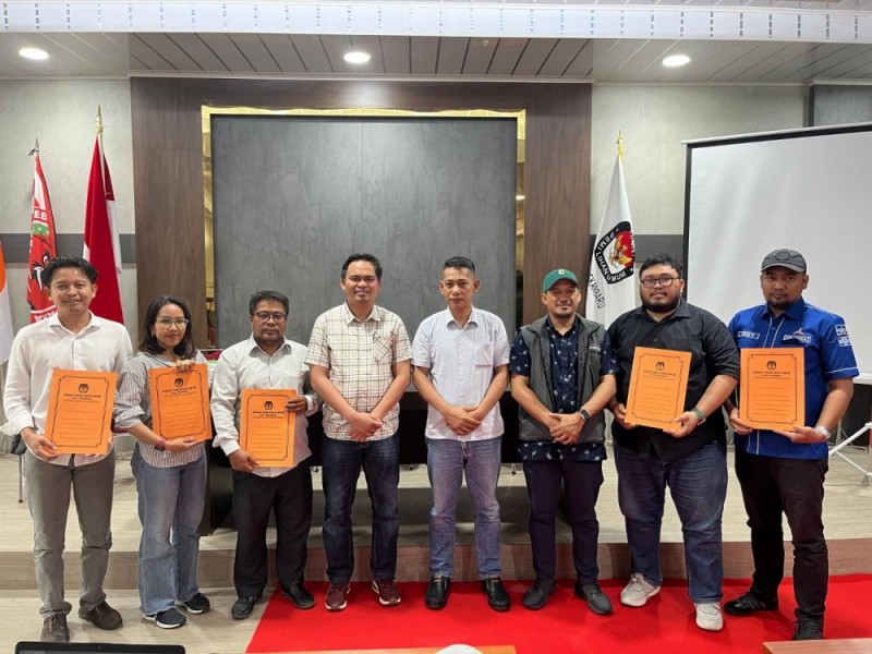 Resmi! KPU Tetapkan Lima Pasangan Calon Pilwako Pekanbaru 2024