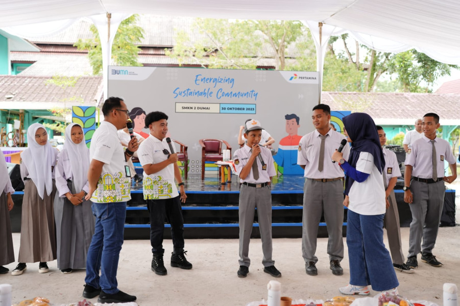 Pertamina Dorong Penerapan EBT Melalui Program Sekolah Energi Berdikari di SMKN 2 Dumai
