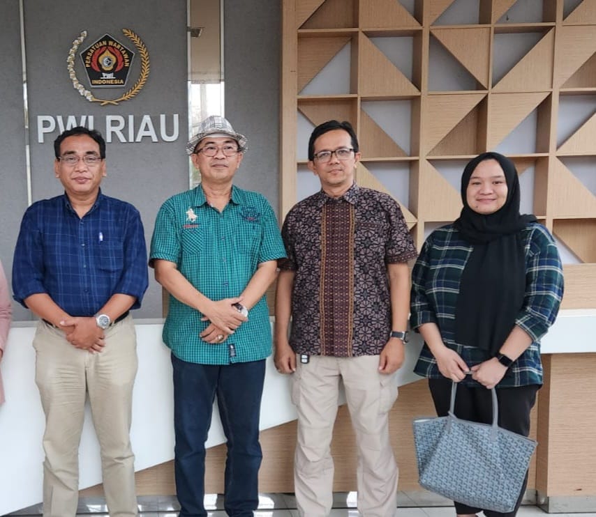 Sambangi PWI Riau, Edy Natar Diagendakan Hadiri Rakerwil Apjatel Riau