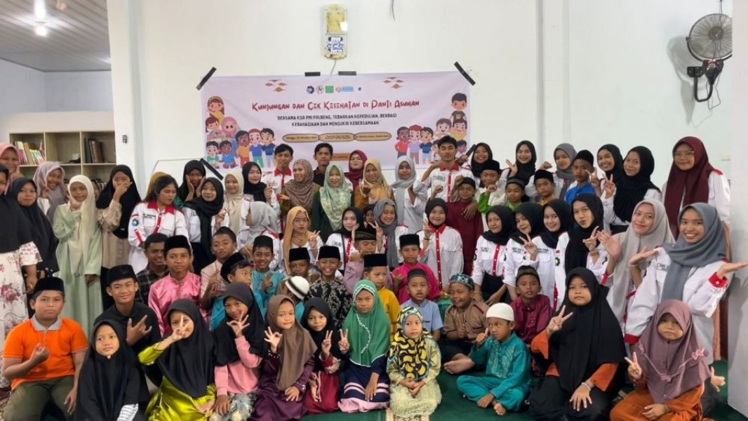 UKM KSR PMI Politeknik Negeri Bengkalis Kunjungi Yayasan Aisyah Berbagi