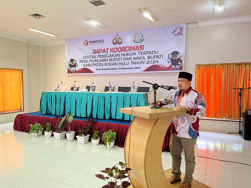 Tingkatkan Sinergisitas, Bawaslu Rohul Gelar Rakor Sentra Gakkumdu pada Pemilihan Serentak Tahun 2024