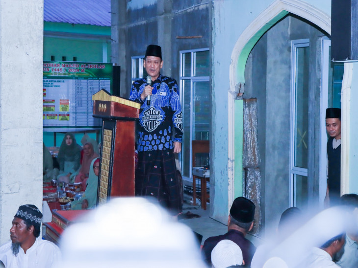 Pj Bupati Kampar Safari Ramadhan di Masjid Al-Ikhlas Desa Pandau Jaya
