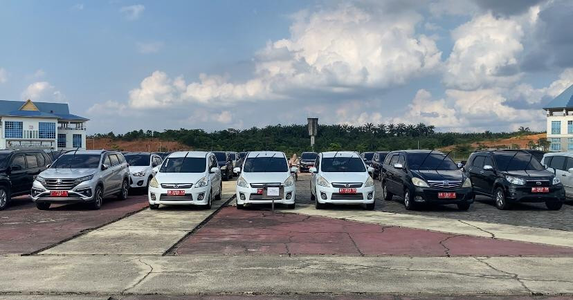 Wako Pekanbaru Ungkap Masih ada 200 Mobil Dinas yang Belum Dikumpulkan