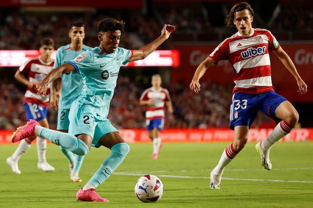 La Liga: Granada Imbangi Barcelona dengan Skor 2-2