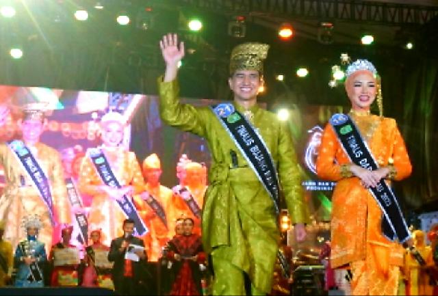 Singgih Arya dan Welika Prista Dinobatkan Sebagai Bujang-Dara Riau 2023