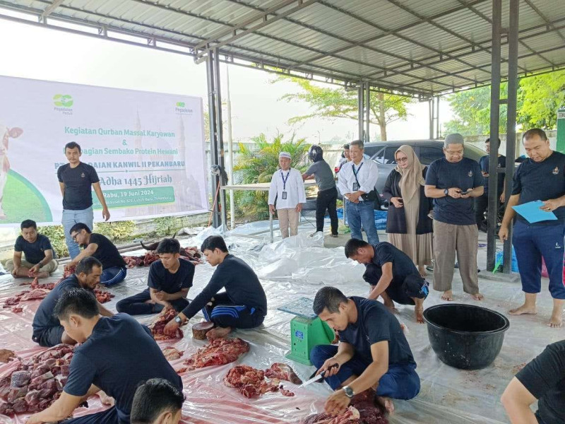 Idul Adha, Pegadaian Sembelih 9 Ekor Hewan Kurban