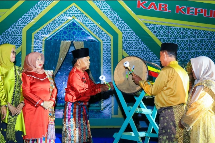 Bupati Asmar Buka MTQ ke-XV Kecamatan Merbau