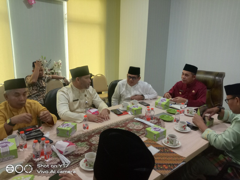 Bupati Herman Segera Lanjutkan Pembangunan Islamic Center