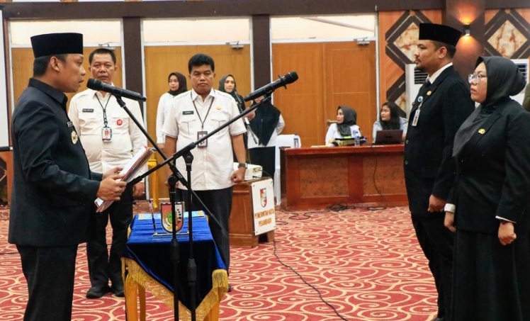 347 Pejabat Fungsional Pemko Pekanbaru Terima SK