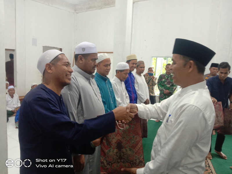 Pj Bupati Inhil Sambangi Ponpes Insanul Amin Belantaraya