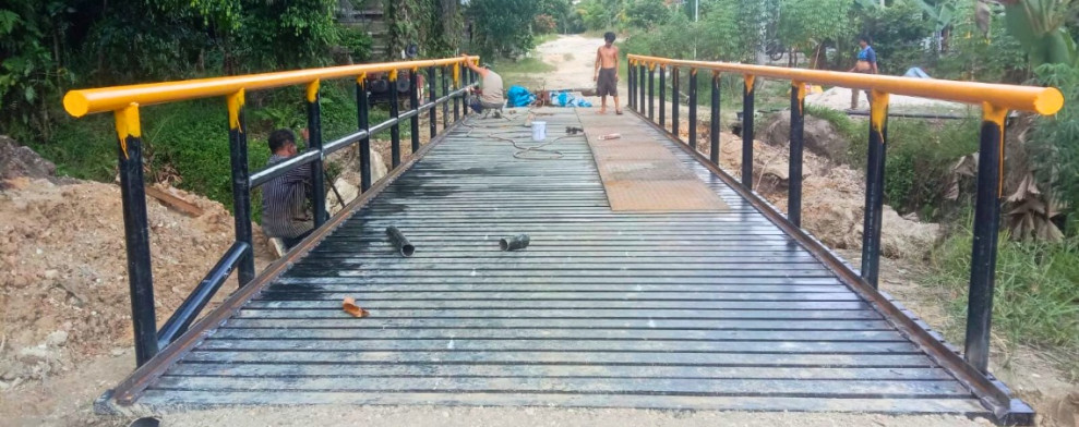 Bangun Jembatan Baru, Warga Air Mas Apresiasi Bupati Kuansing
