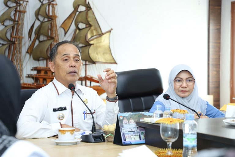 Pj Bupati Instruksikan Disdik Segera Tinjau Kondisi SDN 002 Sungai Teritip