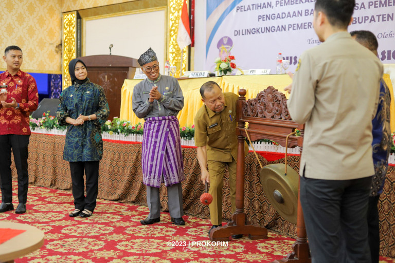 Pemkab Meranti Gelar Pelatihan dan Ujian Sertifikasi PBJ