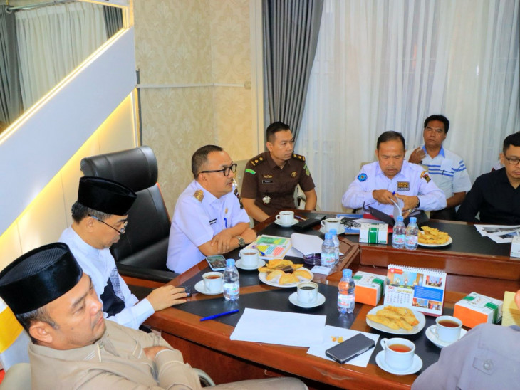 Bahas Isu Terkini, Pj Bupati Kampar Lakukan Pertemuan Dan Rapat Koordinasi Bersama Forkopimda