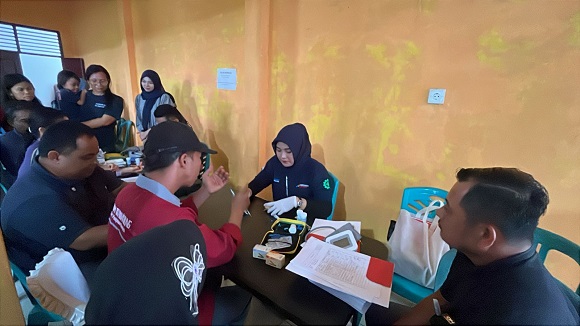 Warga Juga Dapat Cek Kesehatan Gratis, Sosialisasi Gas Bumi  di Pangkalan Kerinci Timur Disambut Meriah