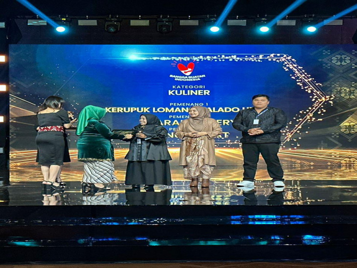 UMKM Kerupuk Lomang Balado Ummi Kuok Raih Juara I Nasional Bangga Buatan Indonesia 2023