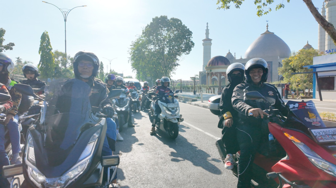 Bertajuk Exploride Touring, Komunitas Honda Eksplorasi Wisata Alam Riau