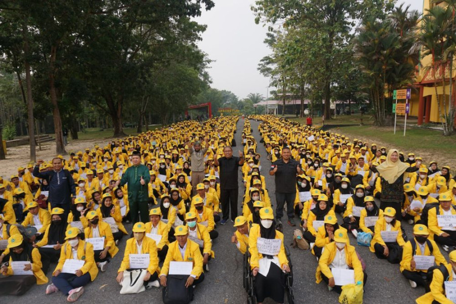 Ribuan Mahasiswa Baru Unilak Mulai Pengenalan Kampus