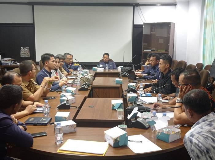 Komisi IV DPRD Pekanbaru Panggil 4 Dinas, Telkomsel dan PLN