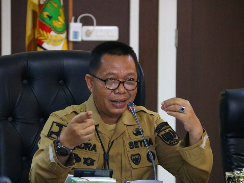 Sekdako Dorong Kontraktor Perbaiki Jalan Rusak Bekas Galian Pipa Perumdam Tirta Siak