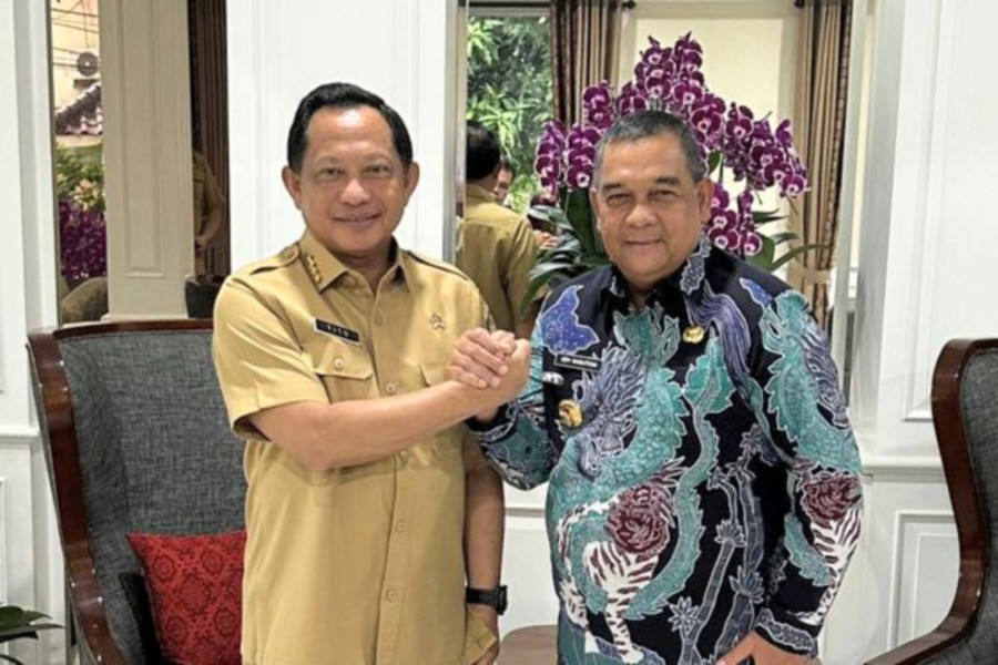 Temui Mendagri di Jakarta, Plt Gubri Edy Natar Nasution Segera Definitif Sebagai Gubernur Riau