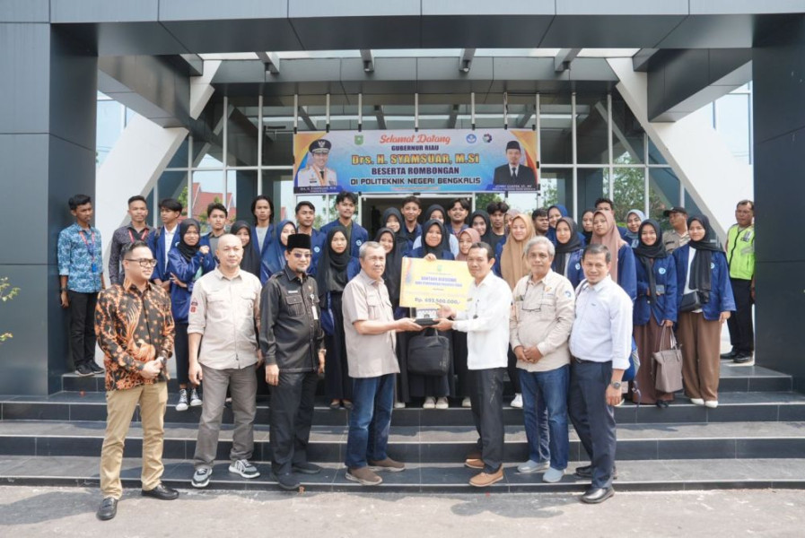 Gubri Serahkan Bantuan Beasiswa Kepada Politeknik Negeri Bengkalis