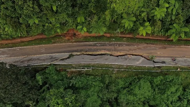 Setelah Sempat Putus Total, Jalur Sumbar-Riau Kini Sudah Bisa Dilalui