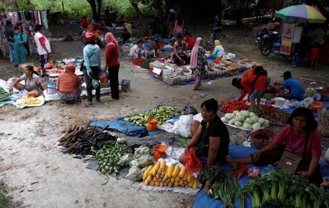 Disperindag Dorong Pedagang Pasar Kaget Berjualan di Pasar Resmi