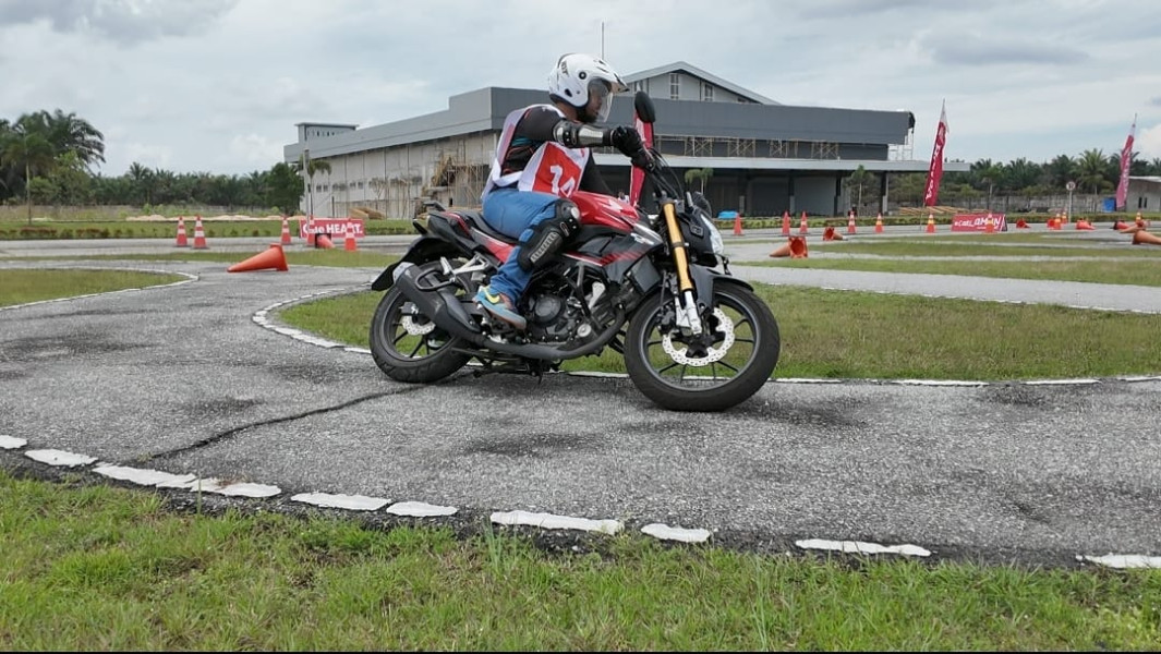 Honda Community Safety Riding Regional Competition 2025: Ajang Unjuk Kemampuan Berkendara Aman Komunitas Honda Pekanbaru