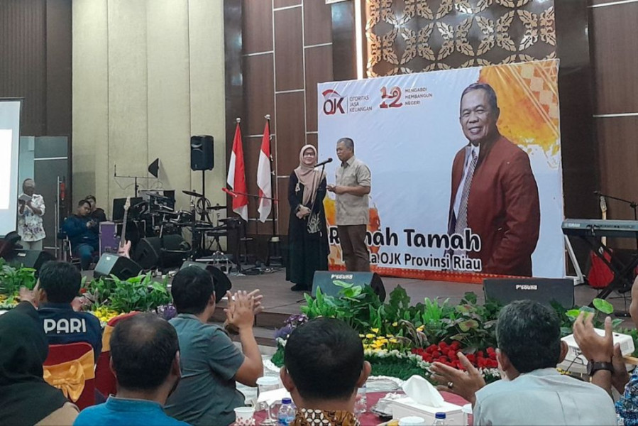 Memasuki Masa Purnabakti, Gubri Ucapkan Terima Kasih kepada Kepala OJK Riau