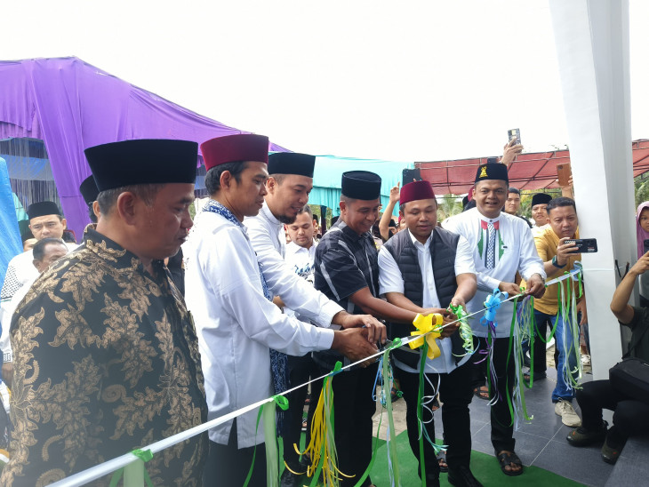 Hadirkan UAS, Gubernur Riau dan Bupati Kampar Terpilih Resmikan Masjid Nurul Ikhlas Jawi-jawi