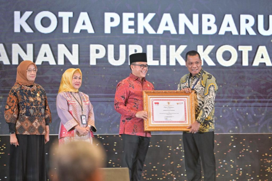Pemko Pekanbaru Raih Penghargaan Penyelenggara MPP Kategori Prima