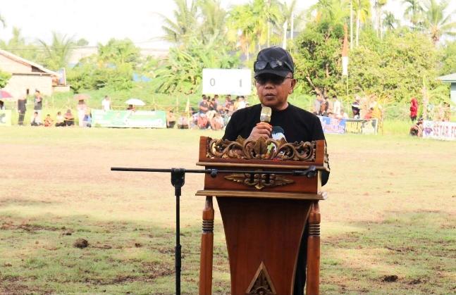 Bupati Asmar Tutup Turnamen KTMB Cup, Suak Baru FC Juara I