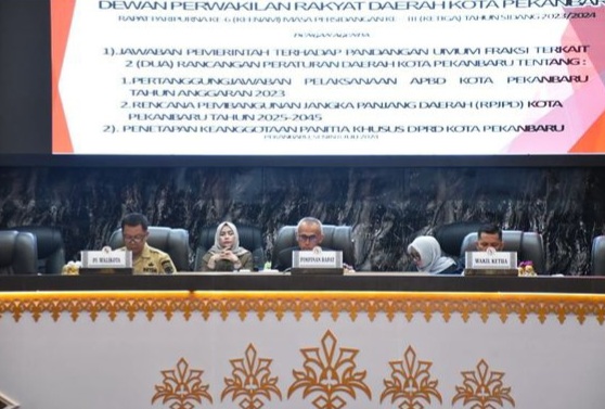 DPRD Gelar Paripurna Jawaban Pemerintah Terhadap Pandangan Umum Fraksi Terkait Dua Ranperda