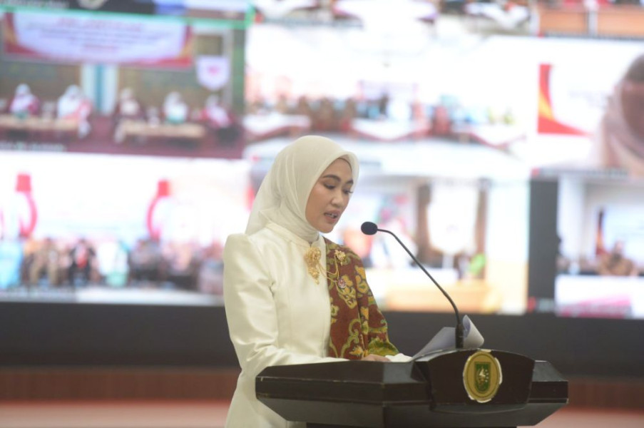 Henny Sasmita Lantik 11 Ketua Dekranasda se-Provinsi Riau