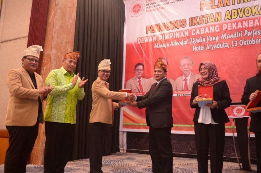Selamat! Pengurus DPC IKADIN Kota Pekanbaru 2022-2026 Resmi Dilantik