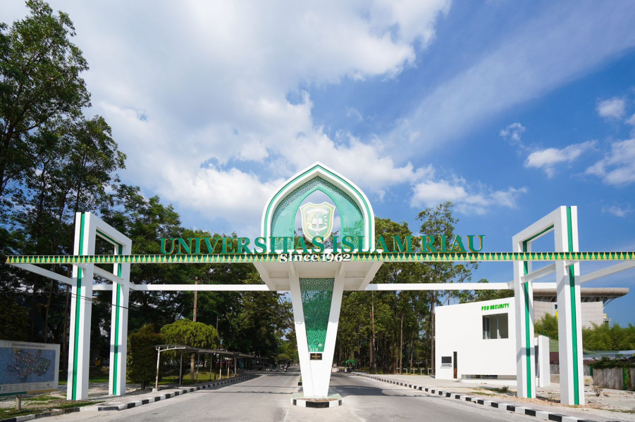 UIR Duduki Peringkat Kedua Kampus dengan Capaian Terbaik di Riau