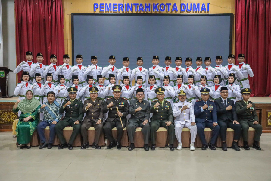 35 Orang Putra Putri Terbaik Kota Dumai Resmi Dikukuhkan Menjadi Paskibraka