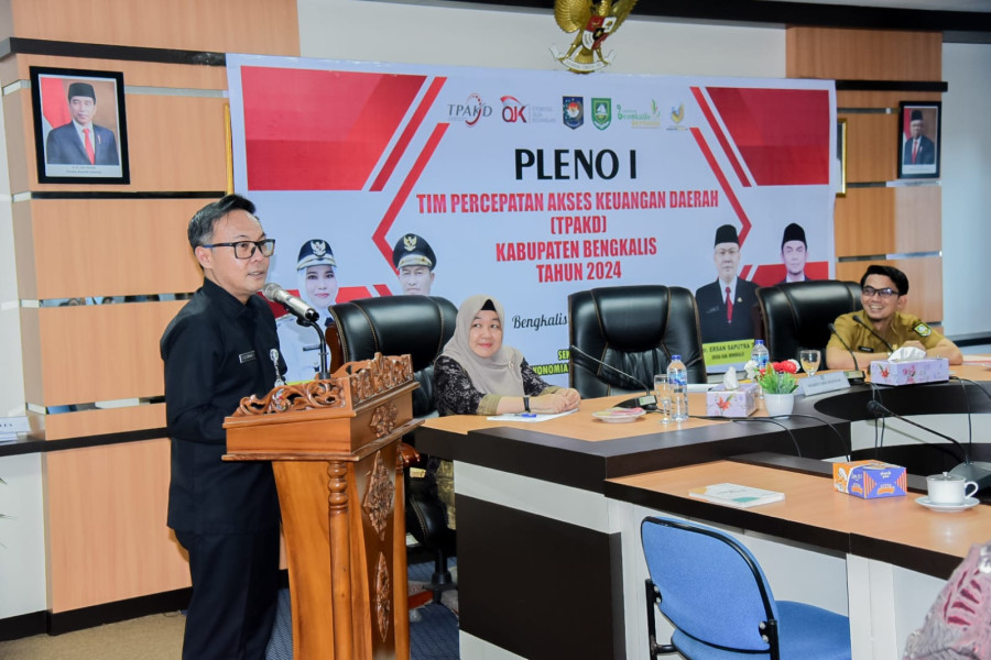Sekda Bengkalis Buka Rakor Pleno I TPAKD 2024