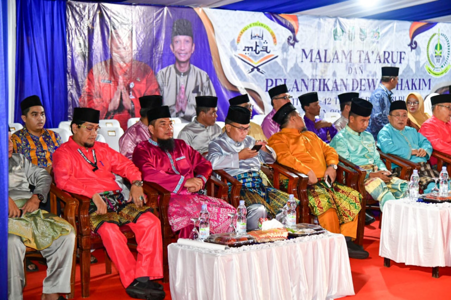 Hadiri Pengukuhan Majelis Hakim, Bupati Harapkan Kafilah Bengkalis Tampil dan Peroleh Nilai Terbaik