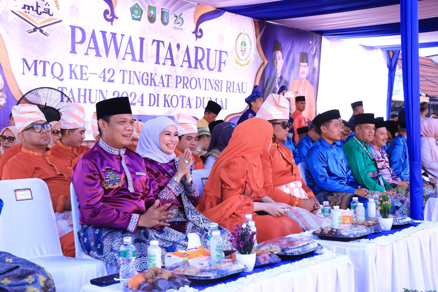 Kontingen Pemko Pekanbaru Semarakkan Pawai Taaruf MTQ Riau di Dumai