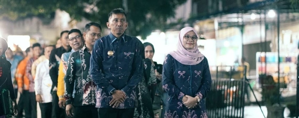 Pjs Bupati Lepas Peserta Batik Kuansing Carnival