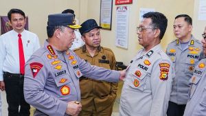 Kapolri 'Sekolahkan Perwira' Aiptu Jimmi, Polisi Pendiri Pesantren Gratis di Pekanbaru