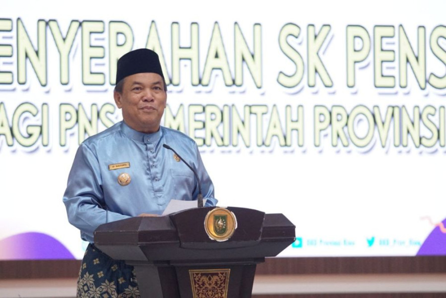 49 PNS Pemprov Terima SK Pensiun, Ini Pj Gubernur Riau