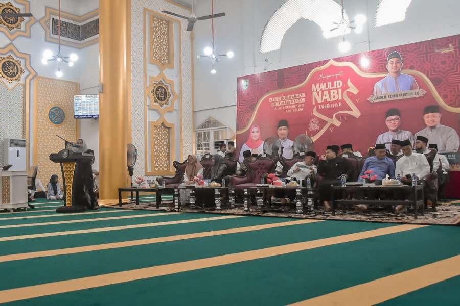 Bupati Bengkalis Kasmarni Hadiri Peringatan Maulid Nabi Muhammad SAW di Mandau