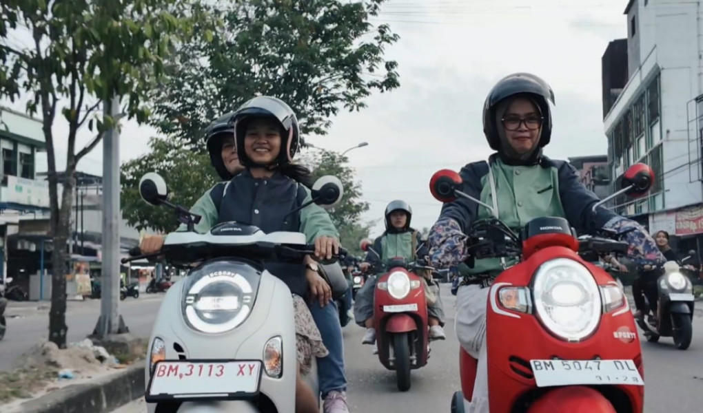 Komunitas Scoopy Veloreactivity City Rolling dan Kunjungi Event HEAT di Duri