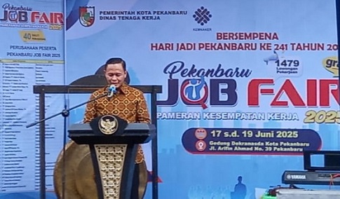 Dibuka Walikota Agung Nugroho, Pekanbaru Job Fair 2025 Sediakan 1.400 Lowongan Kerja