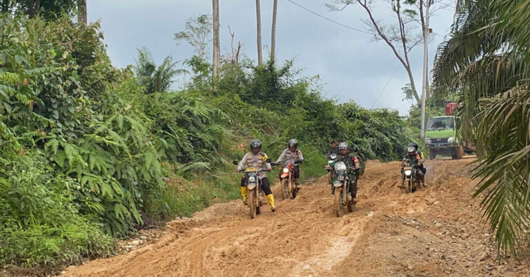 Pasca Pemilu 2024, Kapolres Rohul Kawal Langsung Pergeseran Kotak Suara di Rokan IV Koto