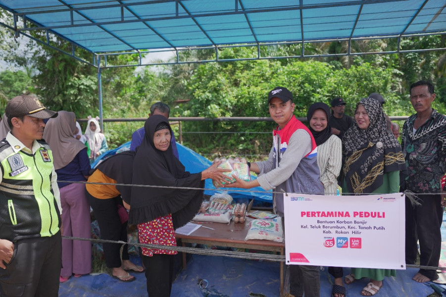 Peduli Korban Banjir Sungai Rokan, PT KPI Unit Dumai Salurkan 270 Paket Sembako