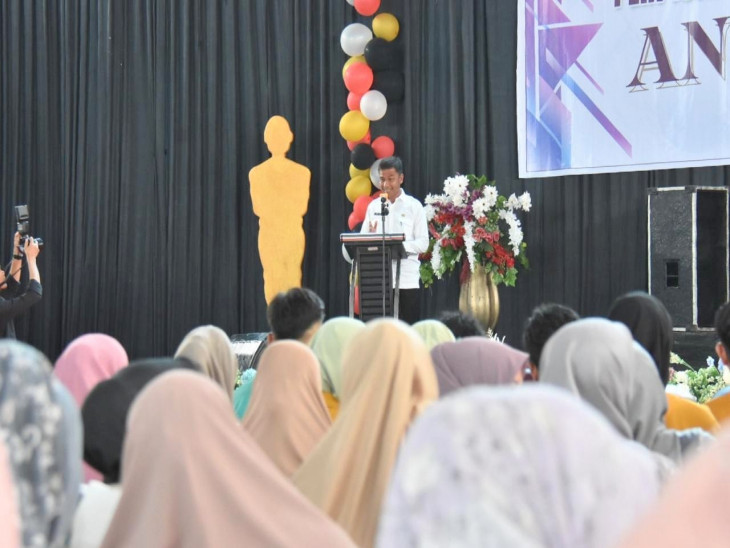 Plh Sekda Hadiri Pelepasan Siswa SMAN 1 Bangkinang Kota, Ini Harapannya